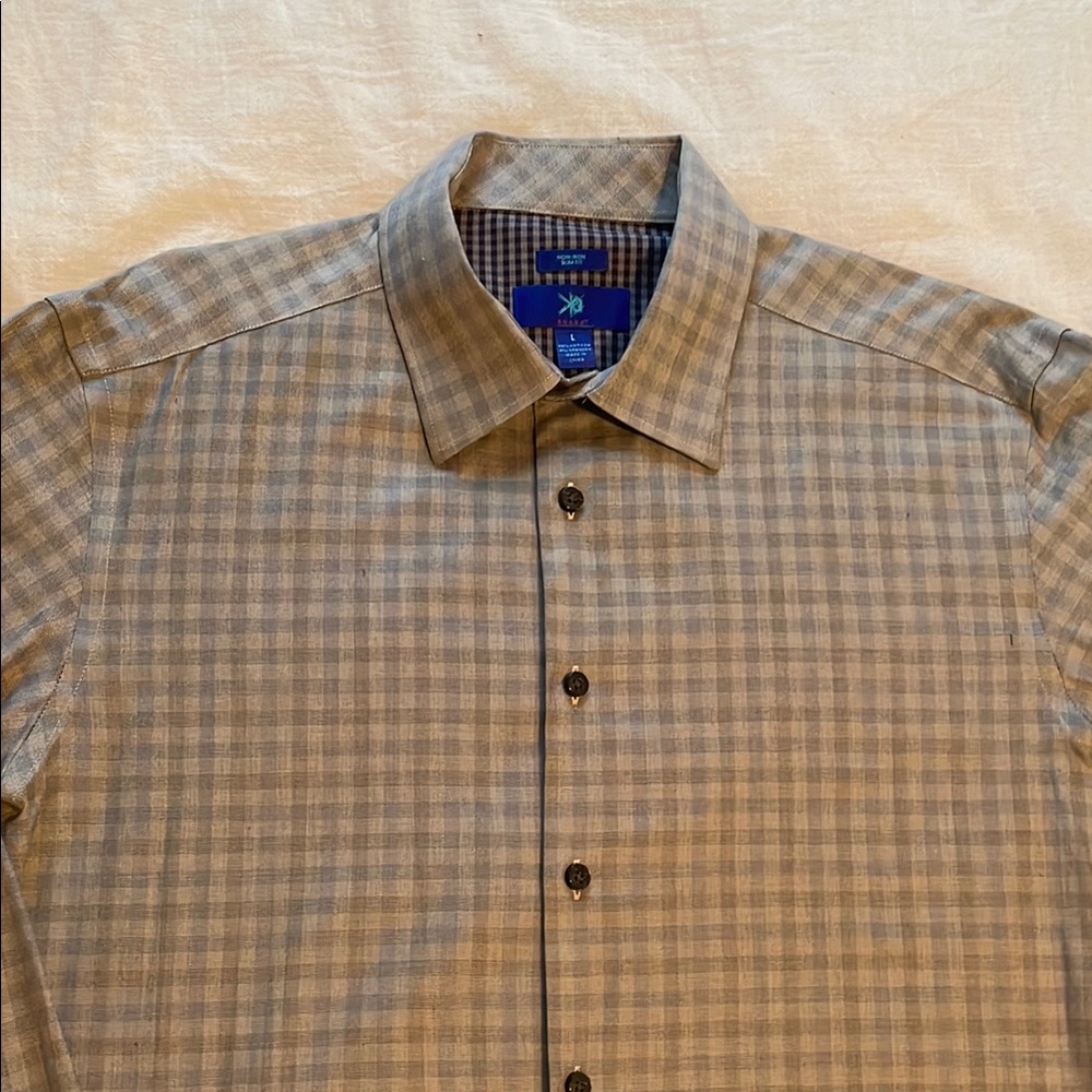 Men's Gray Checkered Shirt by Egara. Size L